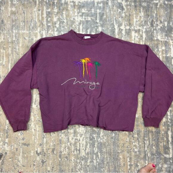 Vintage Embroidered Mirage Las Vegas Oversized Cut Cropped Purple Sweatshirt XL - Picture 1 of 6